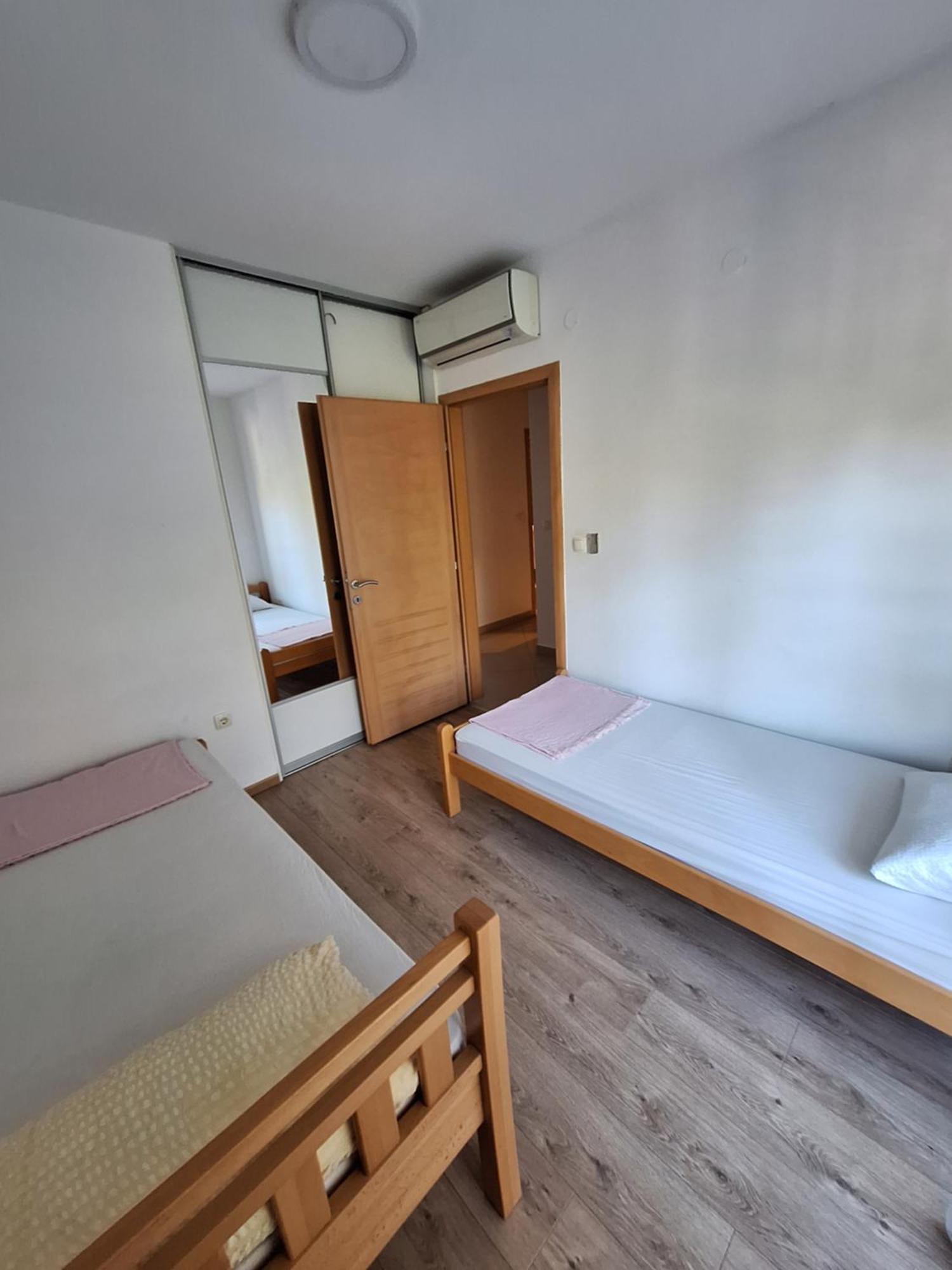 Apartment Enjoy Free Private Parking Mostar Kültér fotó